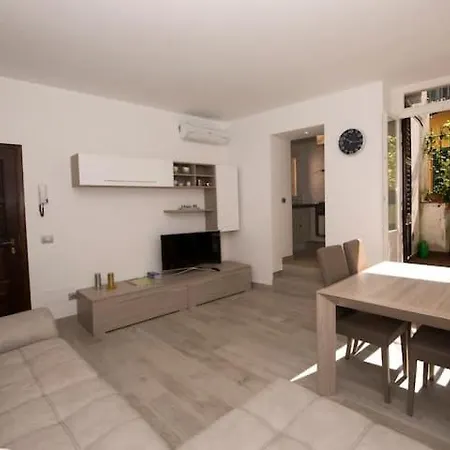 Davide , Via Garibaldi Con Balcone Apartment