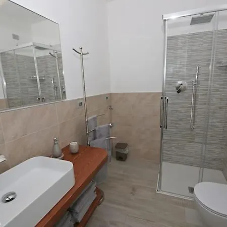 Davide , Via Garibaldi Con Balcone Apartment