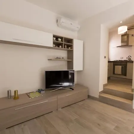 Davide , Via Garibaldi Con Balcone Apartment