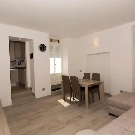 Апартаменты Davide , Via Garibaldi Con Balcone