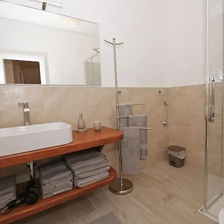 Davide , Via Garibaldi Con Balcone Апартаменты